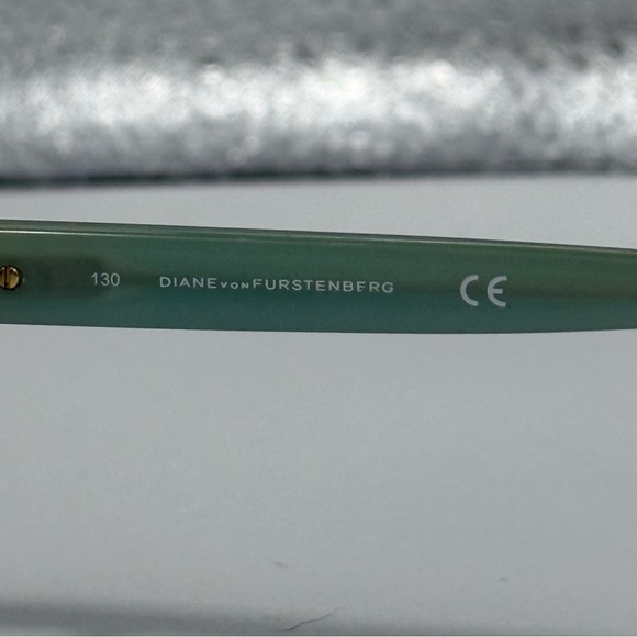 Diane Von Furstenberg DVF DVF5067 320 Eyeglasses green teal frames 52 16 130 main image 4